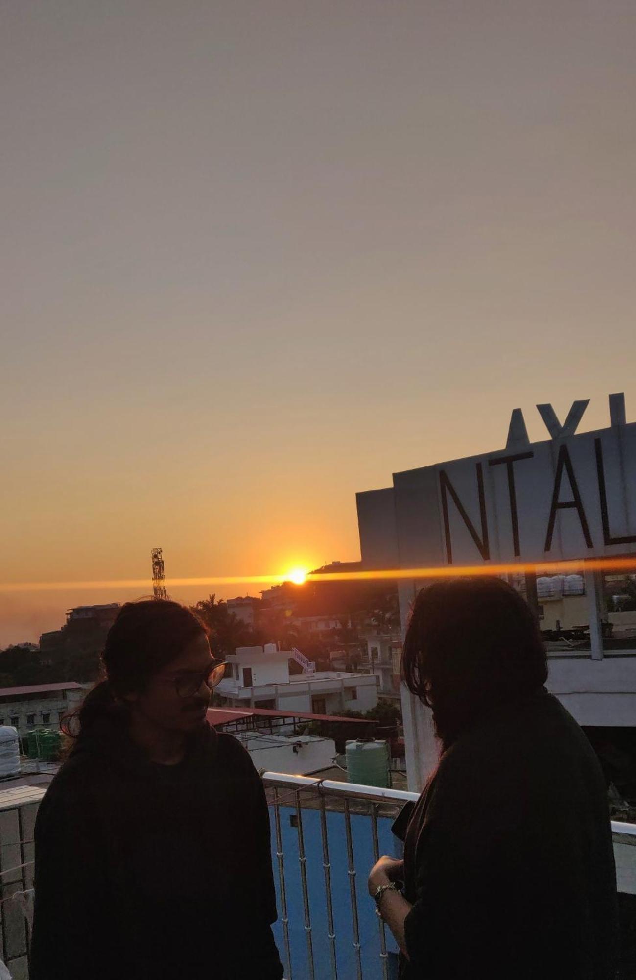Art Bliss Hostel Rishikesh Bagian luar foto