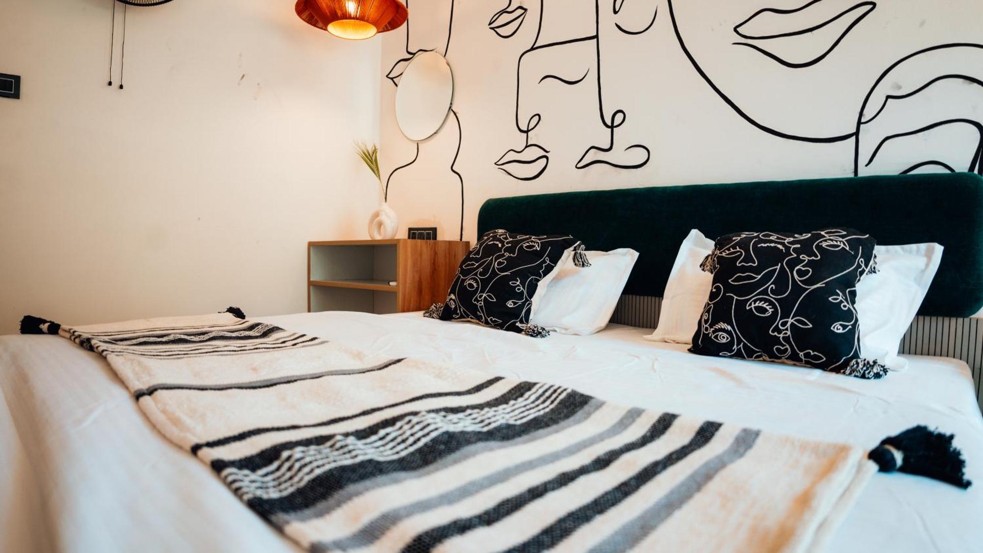 Art Bliss Hostel Rishikesh Bagian luar foto