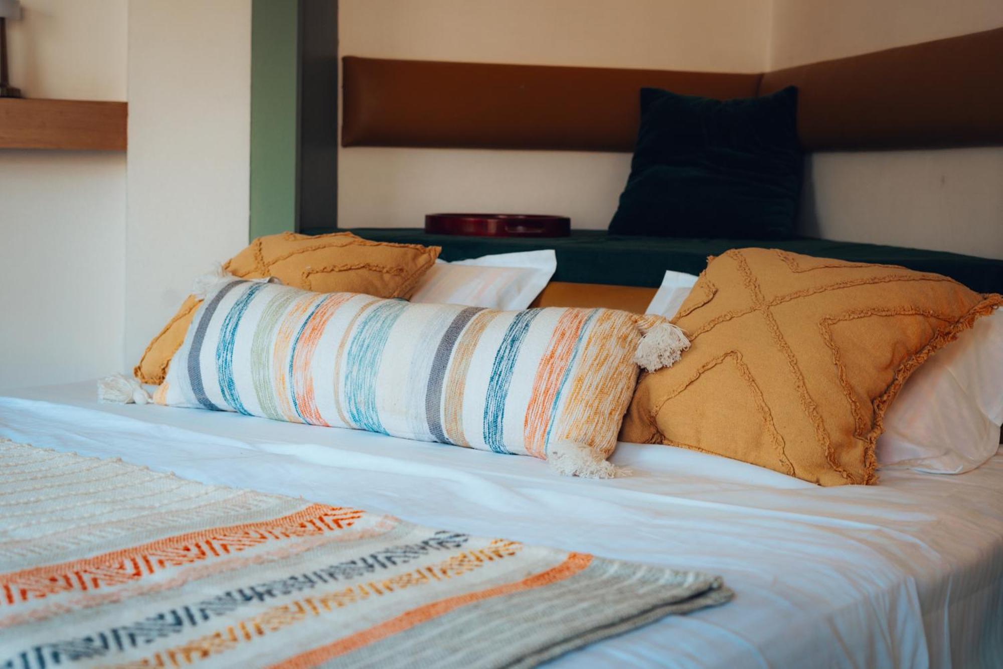 Art Bliss Hostel Rishikesh Bagian luar foto