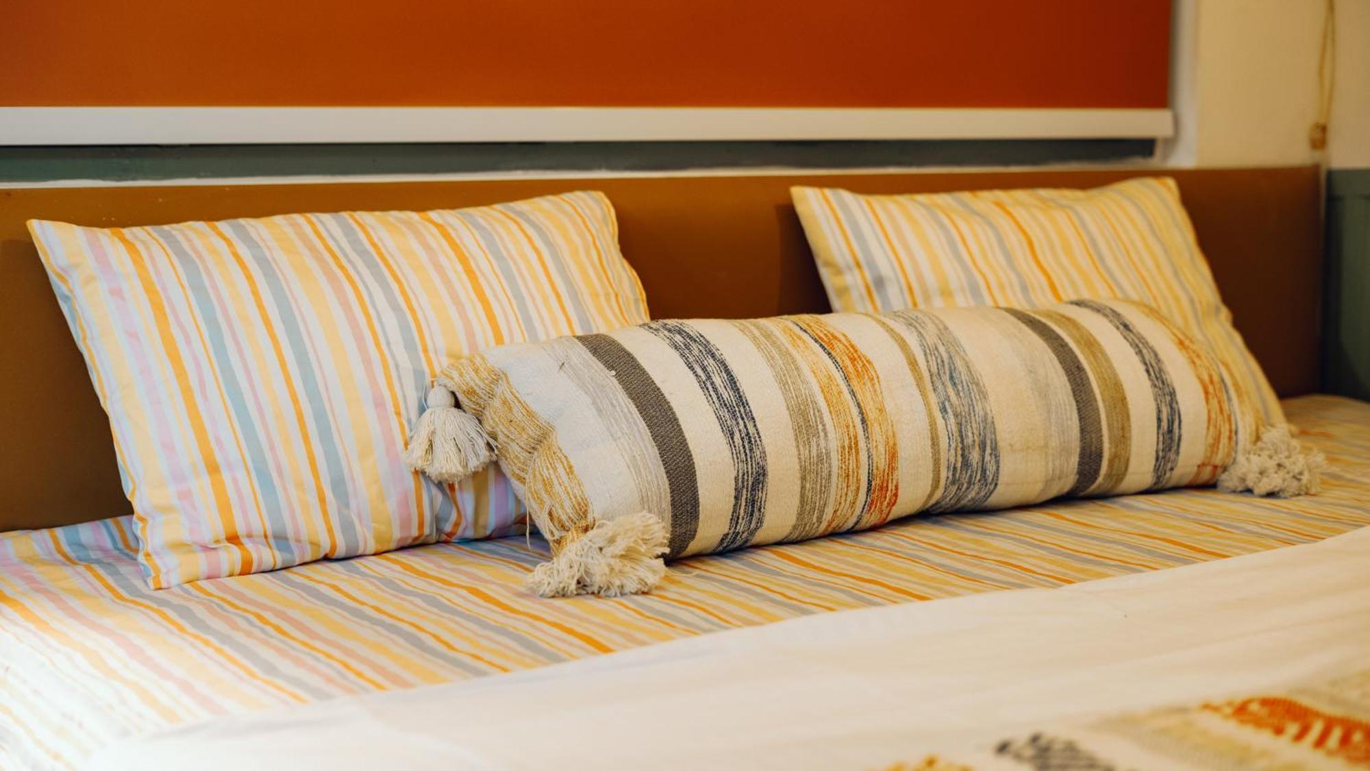 Art Bliss Hostel Rishikesh Bagian luar foto