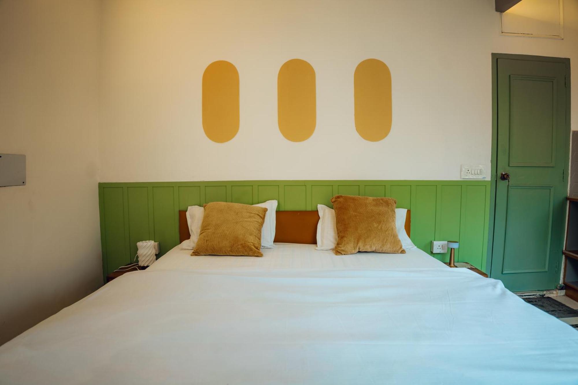 Art Bliss Hostel Rishikesh Bagian luar foto